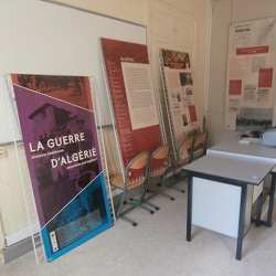 Une exposition sur la guerre d'Algérie au collège